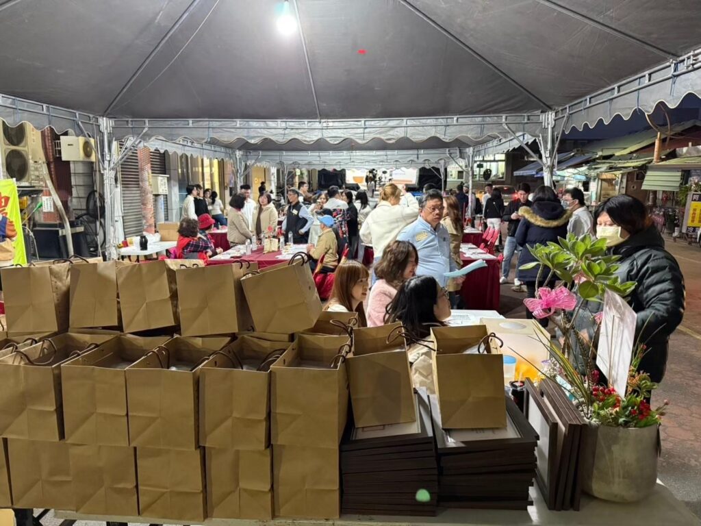 LINE_ALBUM_剩食餐桌_250320_2